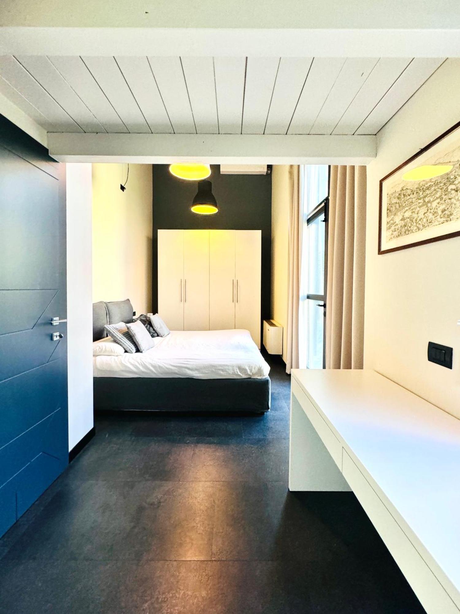 Comecasa Loft Navigli 2 Bedrooms * Milão
